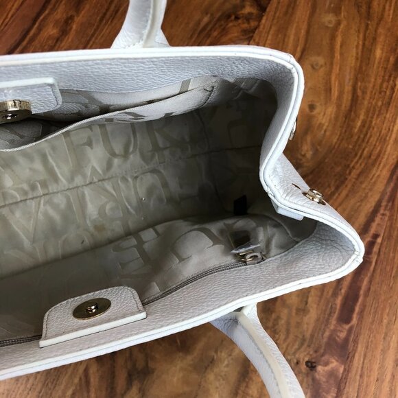 Furla White Leather Bag 🤍 - Picture 9 of 11